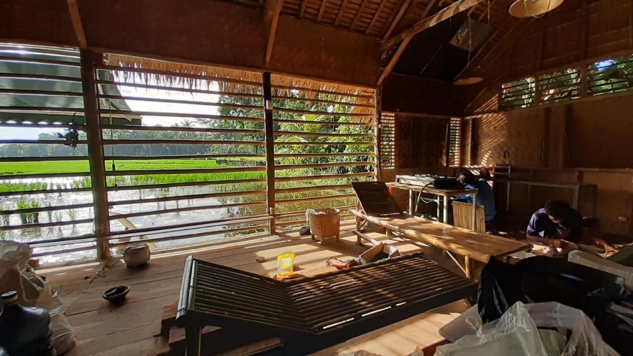 Хостел D'Jarwo House Batukaras Екстер'єр фото